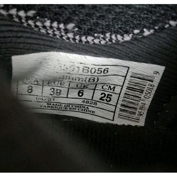 Brooks Levitate 5 StealthFit Black Purple Neutral Running Shoes Women's Size 8 - Picture 8 of 8